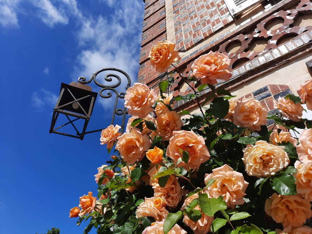 Manoir Des Tuileries Du Buisson Bed & Breakfast Verneuil d'Avre et d'Iton Eksteriør bilde