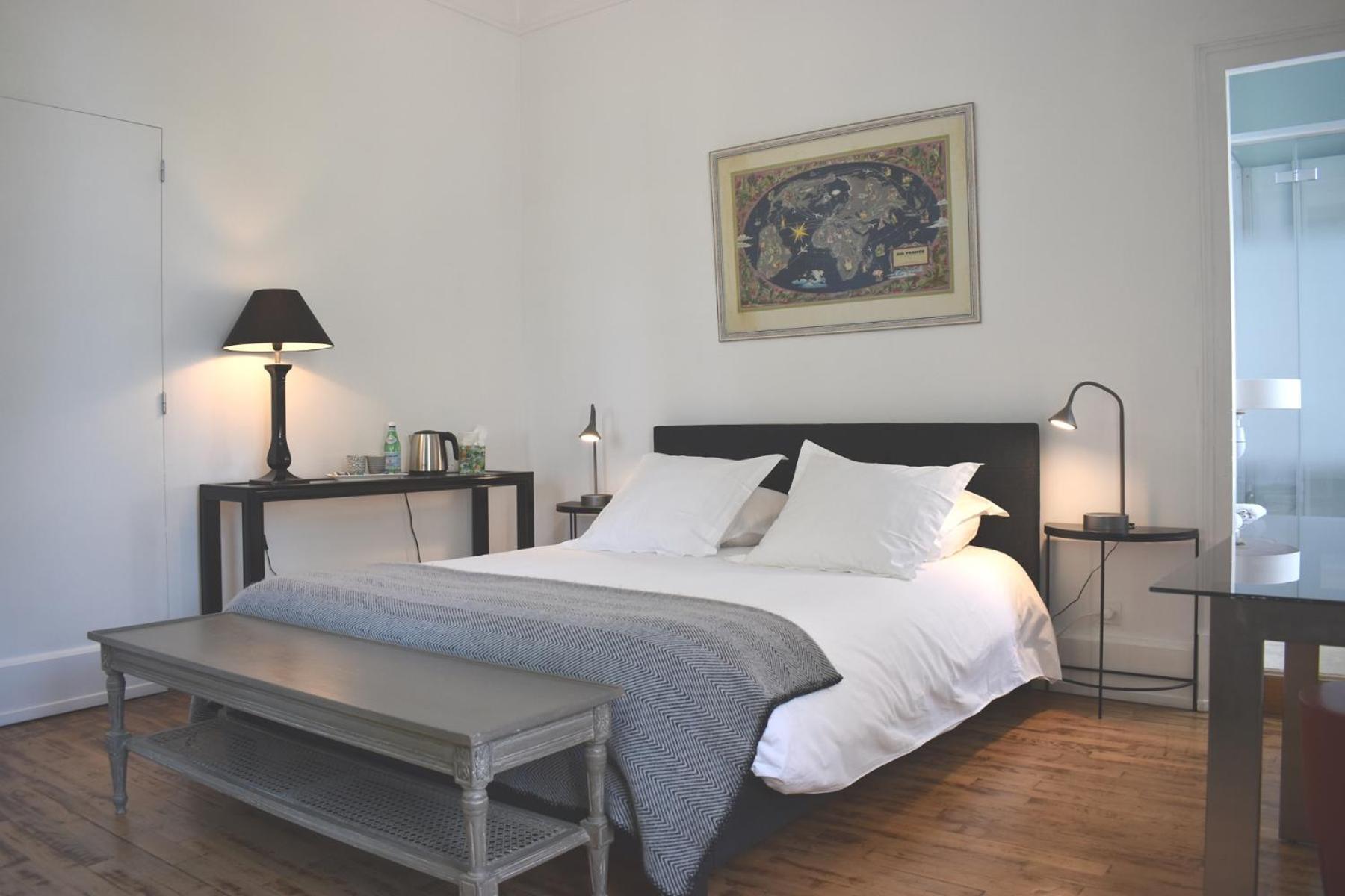 Manoir Des Tuileries Du Buisson Bed & Breakfast Verneuil d'Avre et d'Iton Rom bilde